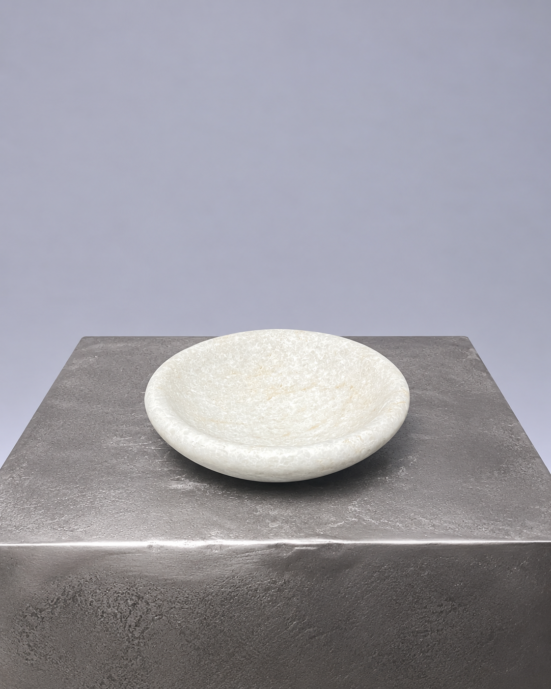 White travertine dish