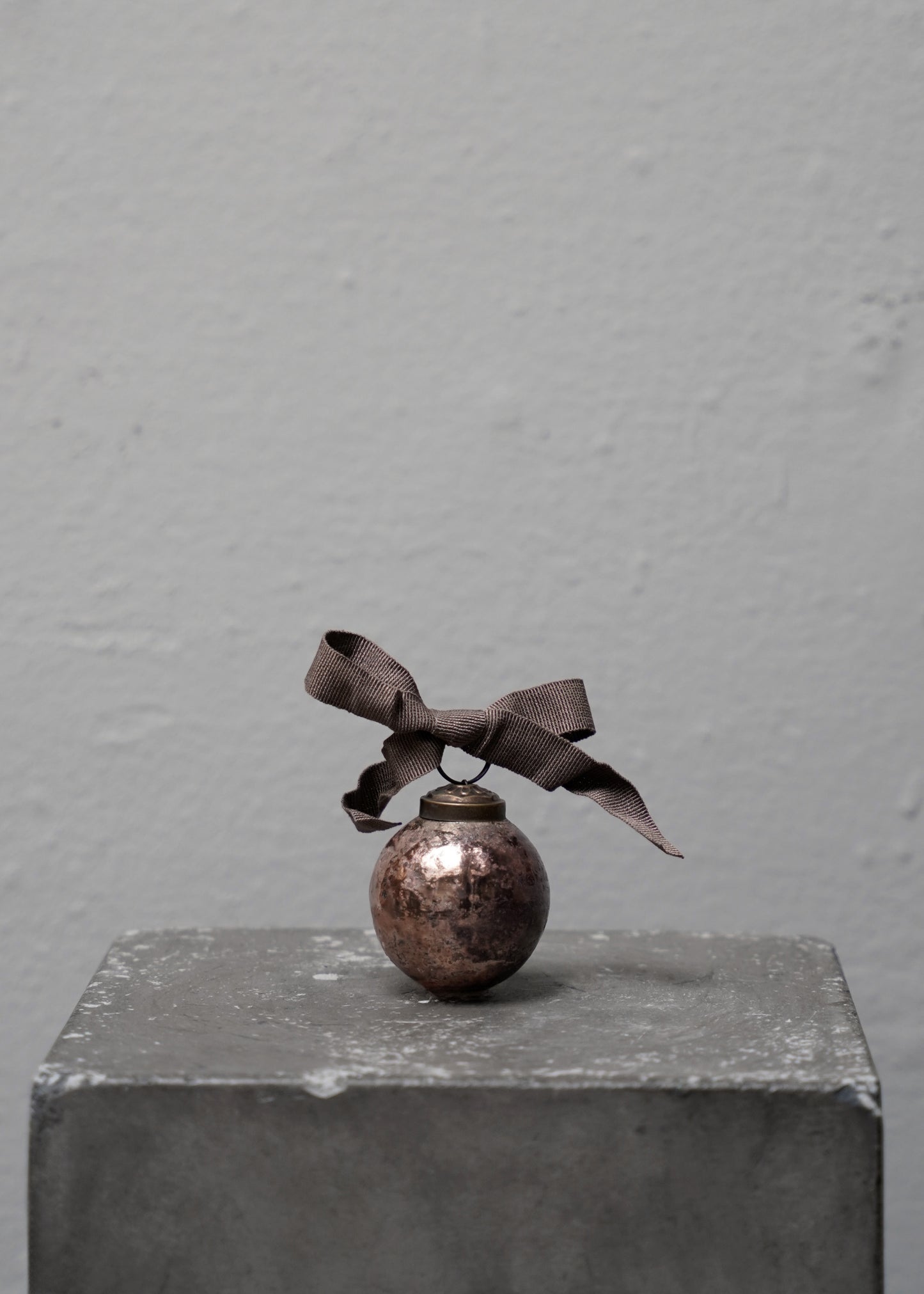 Enameled Bauble Pink - X-Small