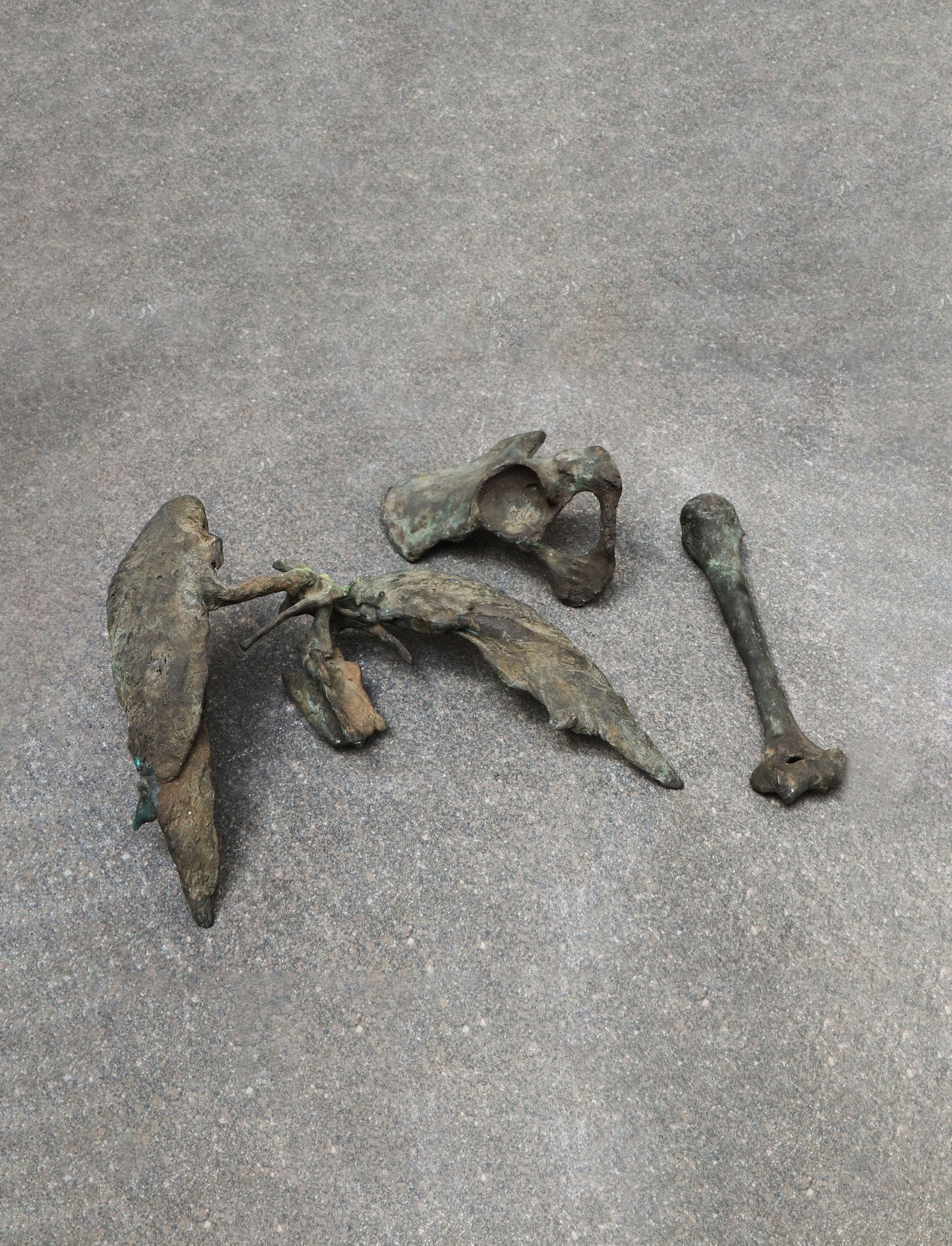 Bronze sculpture in 3 parts