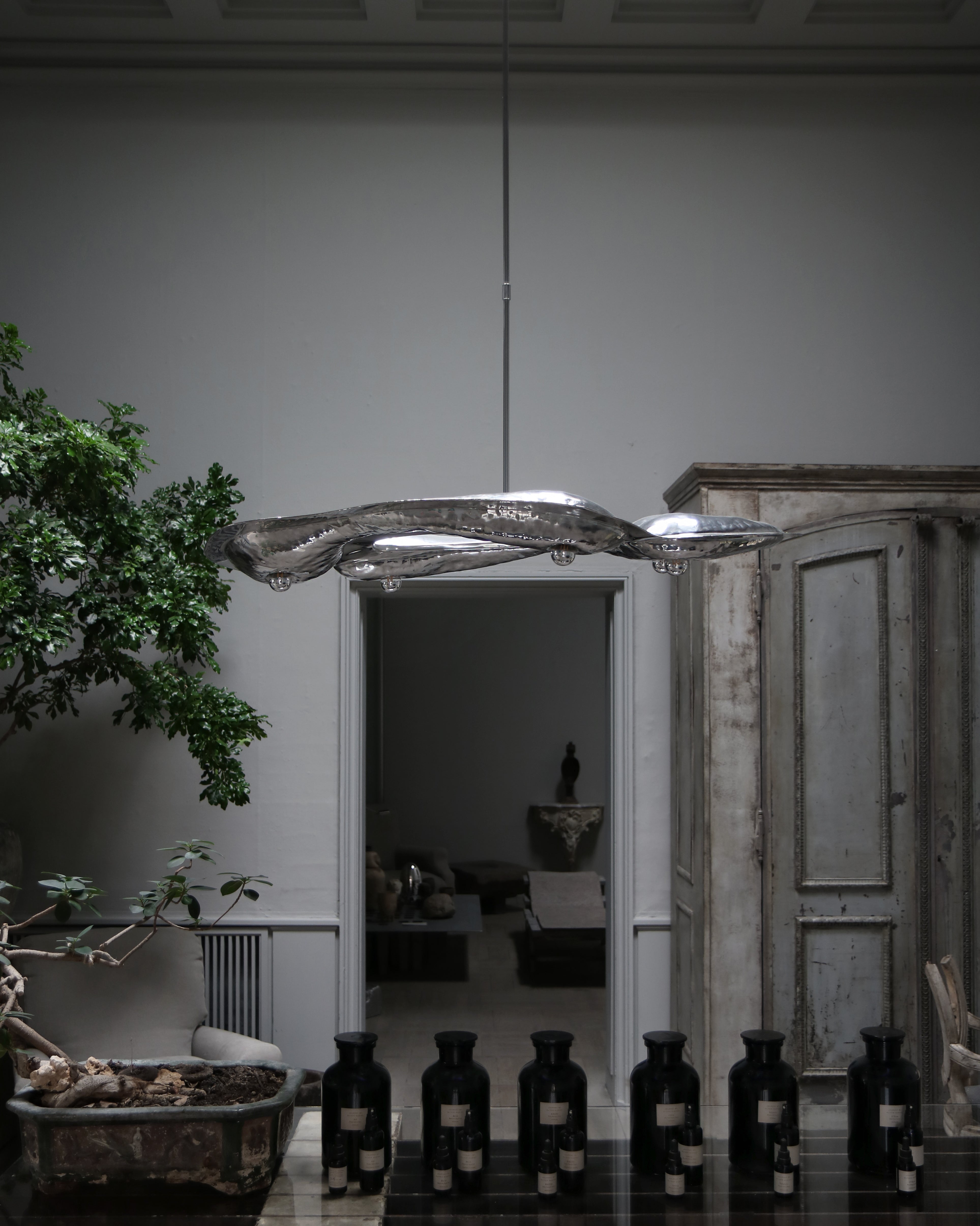 REFLECTING FLAME – CHANDELIER