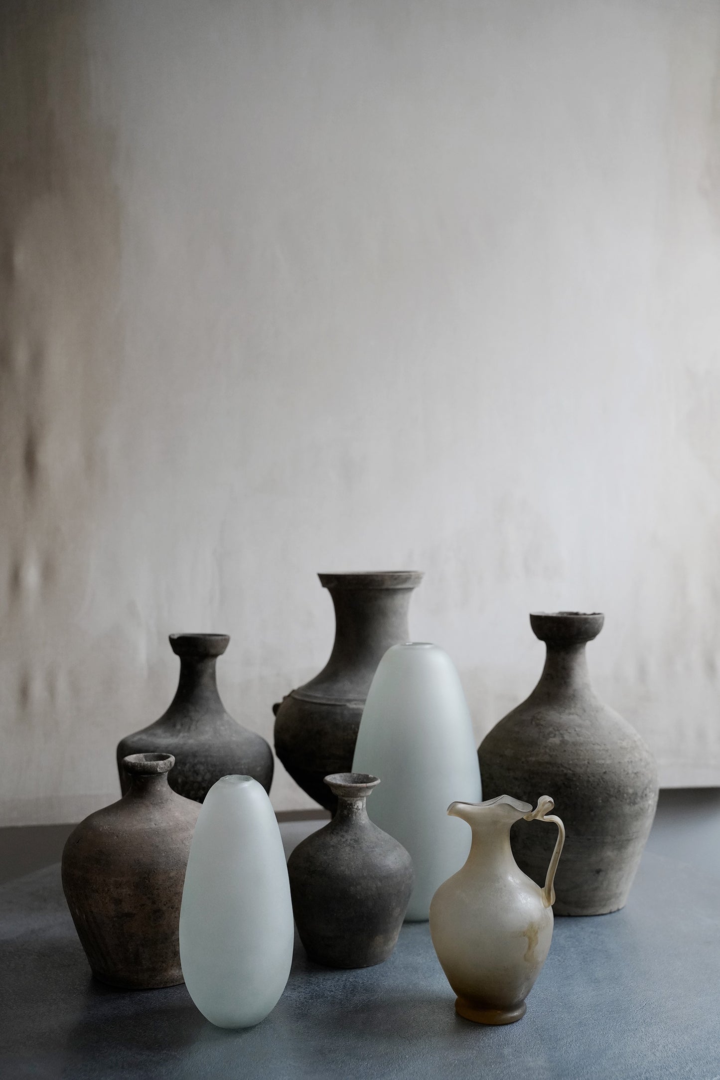 "Matte Oval Vase - Small/Large" von Oliver Gustav