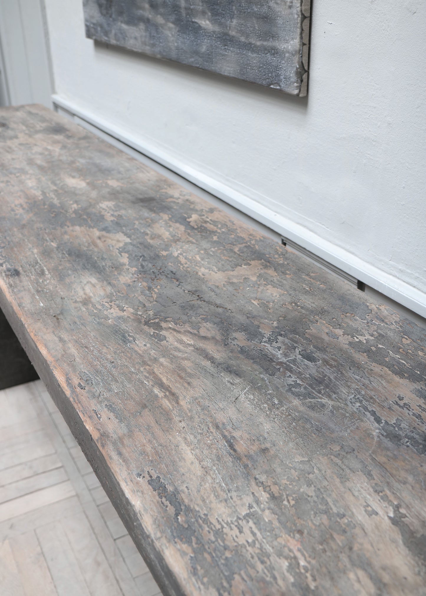 CONSOLE TABLE W. STONE LEGS