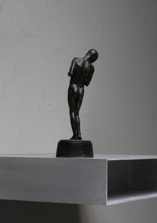 CASTED BRONZE SCULPTURE