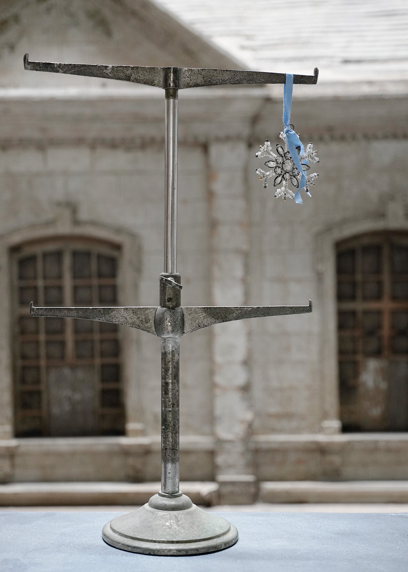 Jewel snowflake #16 - Blue Ribbon