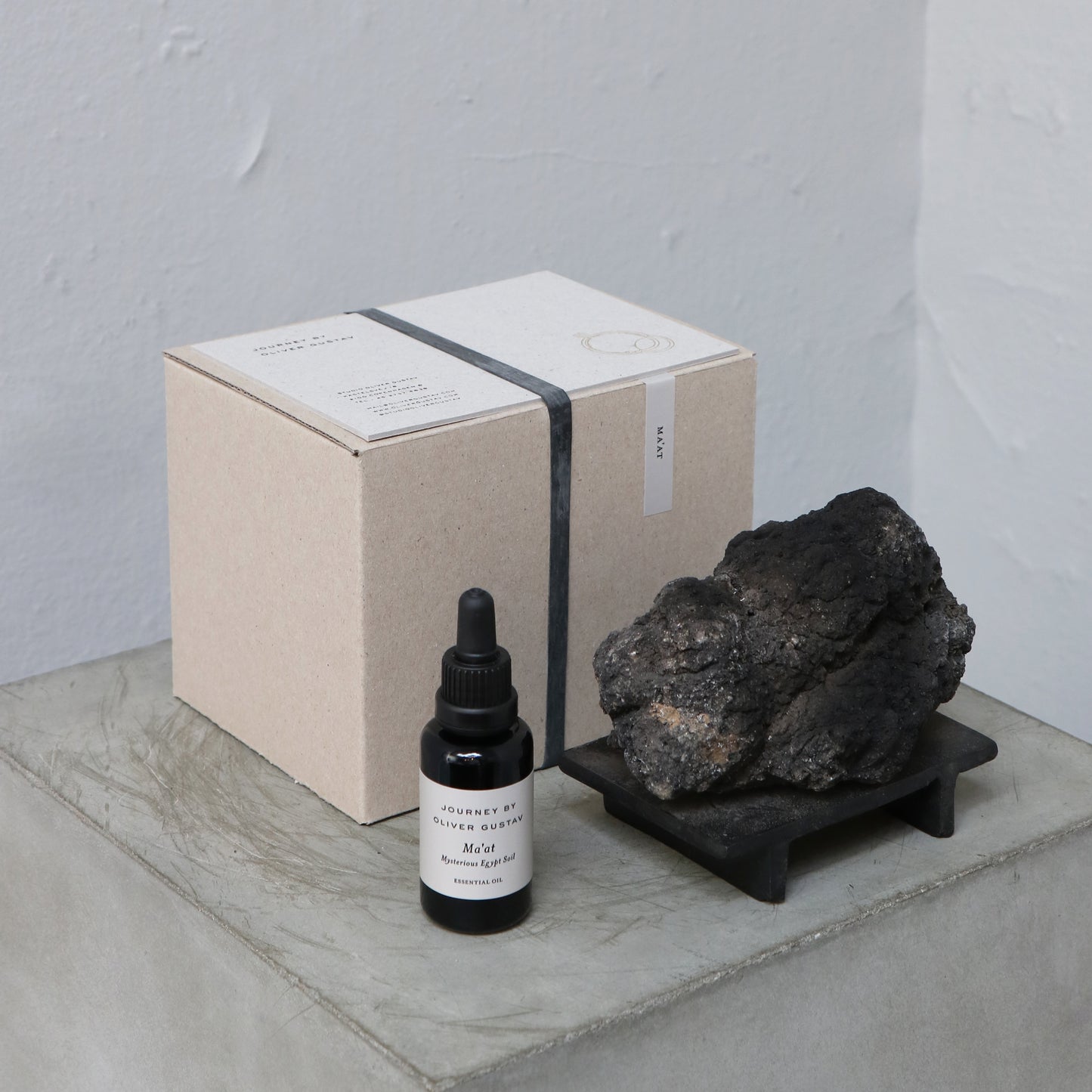 "Ma'at" Potpourri auf Eisenständer