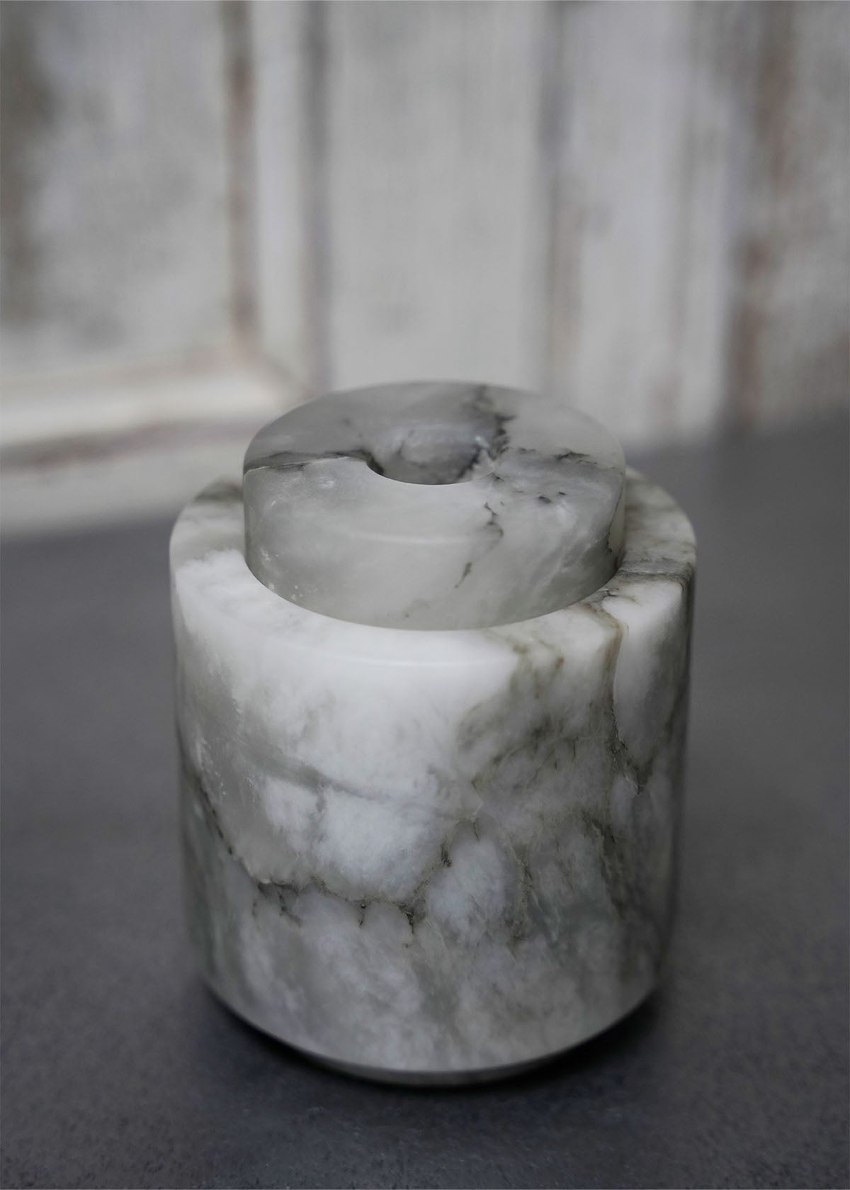 "Petite Vase alabaster grey" by Michaël Verheyden