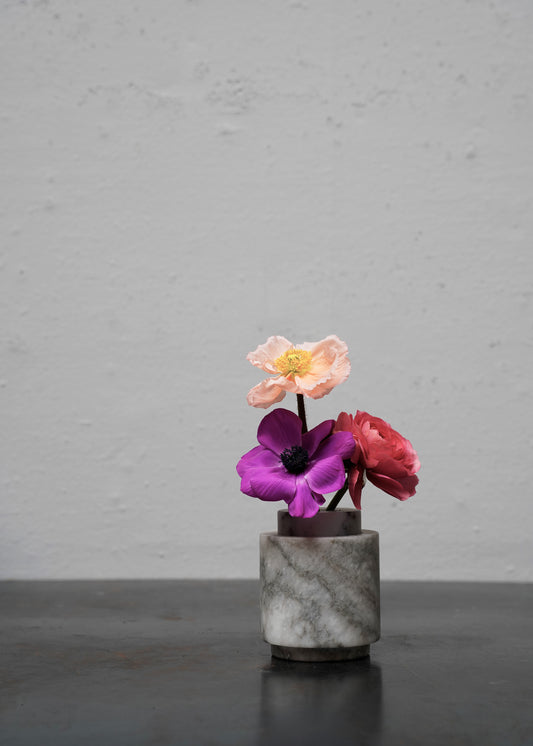"Petite Vase alabaster grey" by Michaël Verheyden