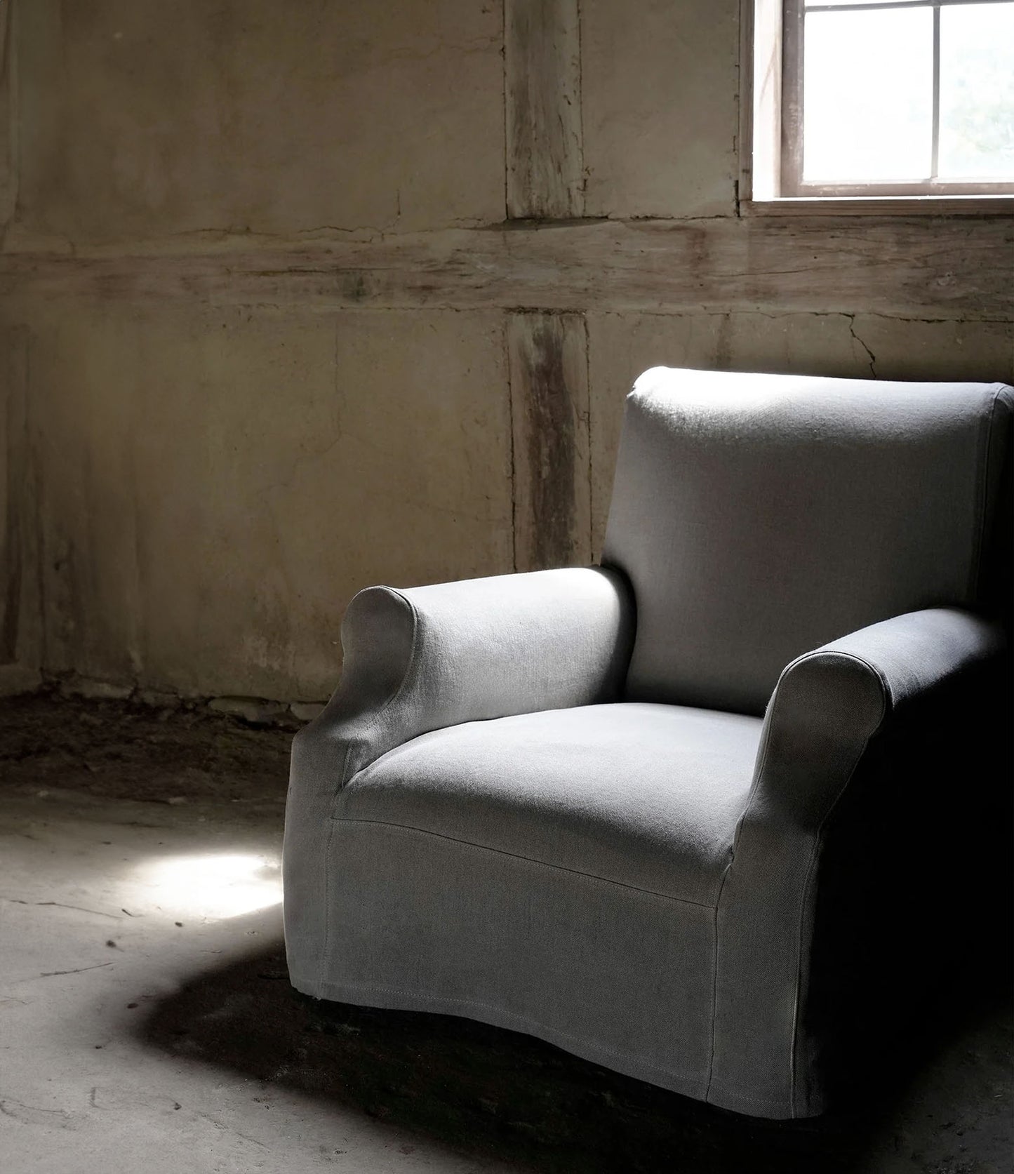 "QUEEN ARMCHAIR" BY OLIVER GUSTAV