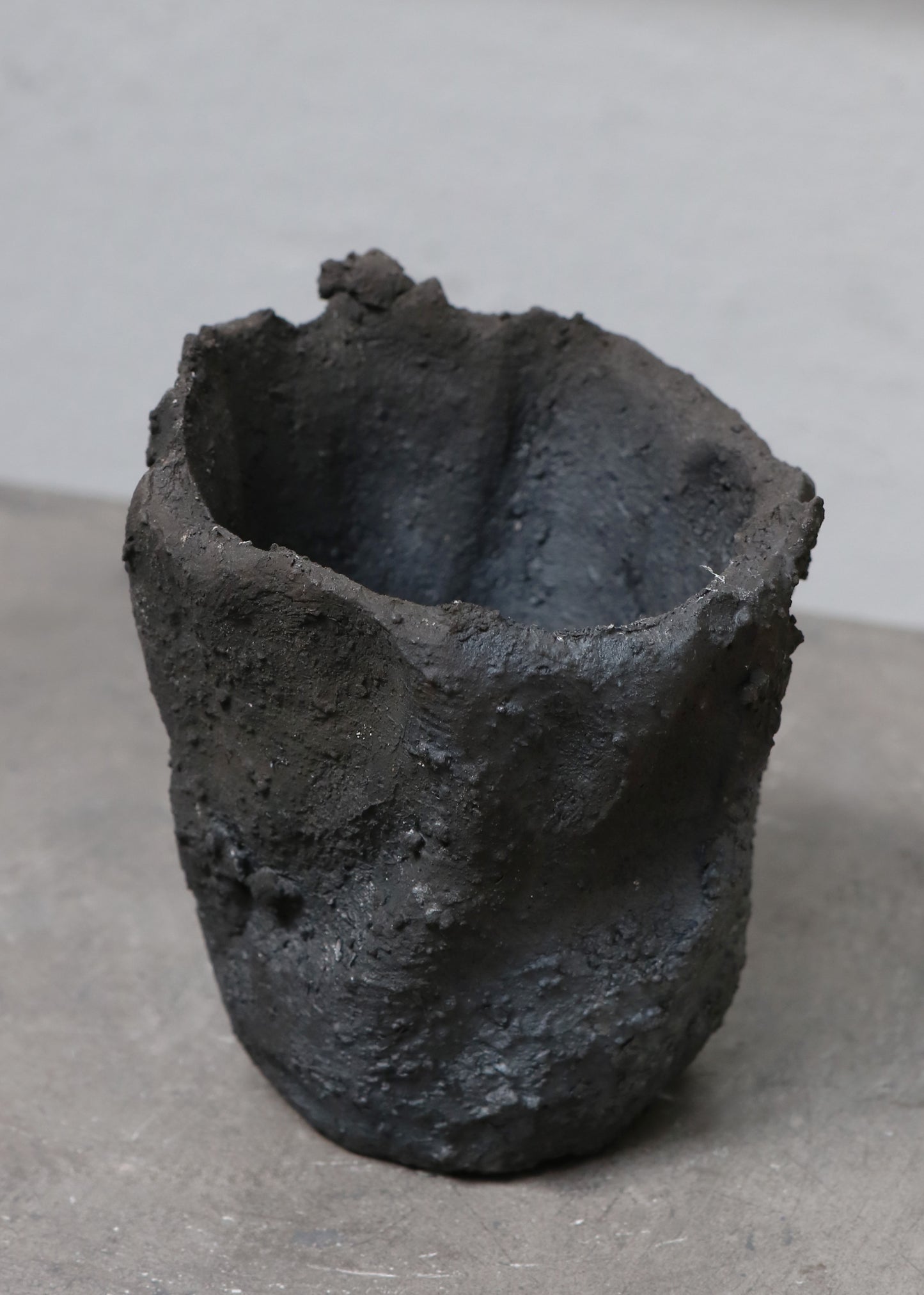 „Raku-Gefäß Nr. 5“ von Rasmus Rosengaard