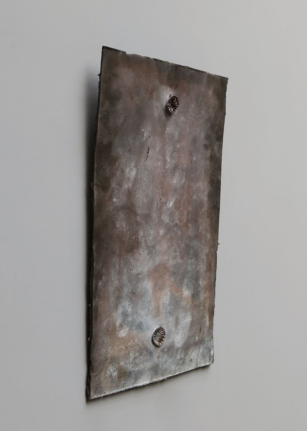 „Bronze Relief #6“ von Rasmus Rosengaard