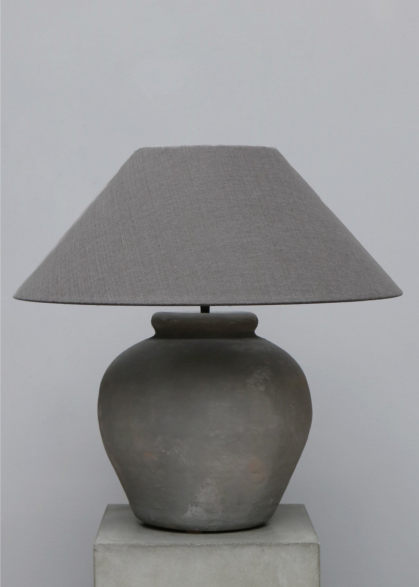 TERRACOTTA LAMP GREY – SMALL