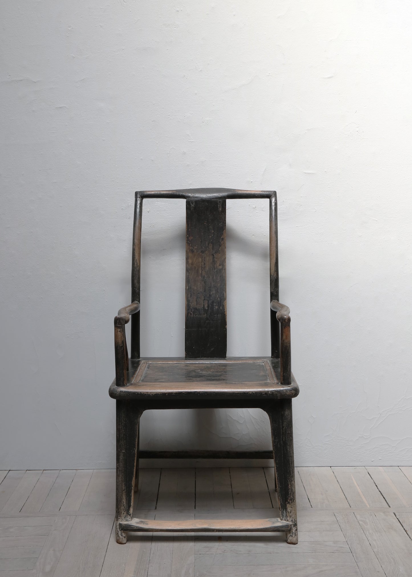 CHINESE YOKEBACK CHAIR #J