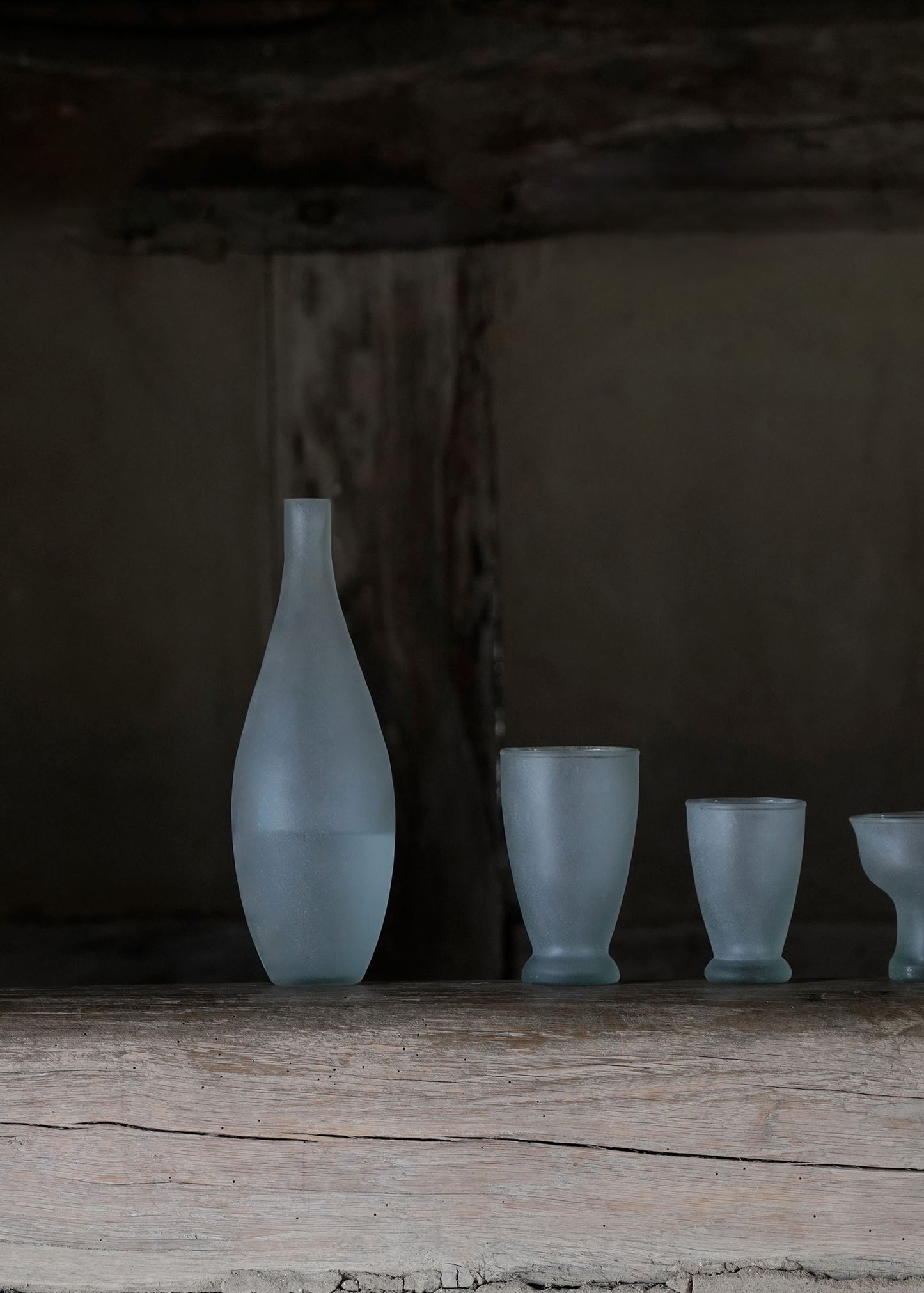 "Matte Glassware Bottle" von Oliver Gustav