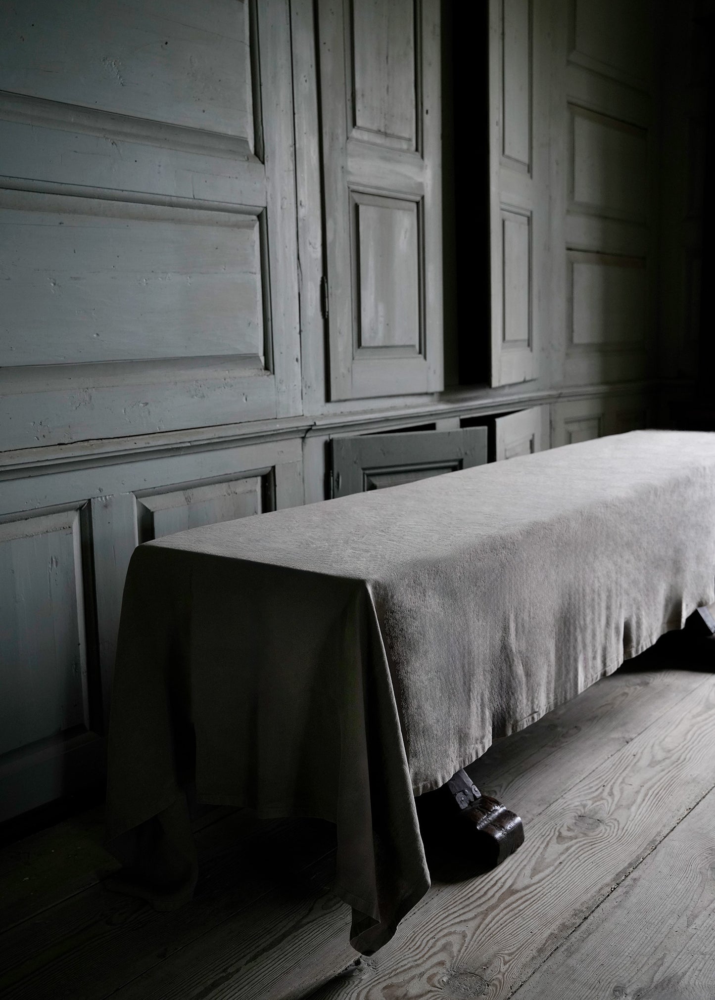Heavy linen tablecloth Moscata