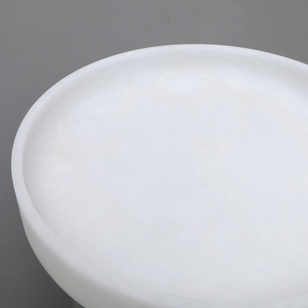Large round tray in alabaster by the Belgian designer Michaël Verheyden