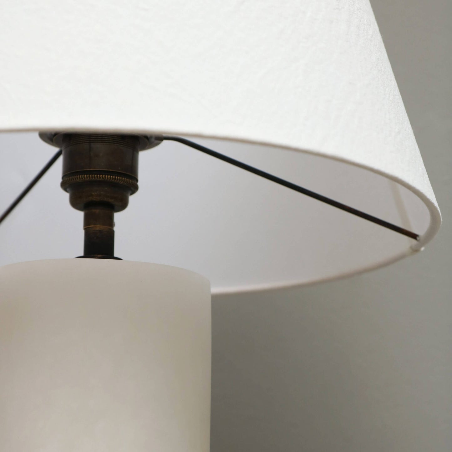 Alabaster Lamp with linen lampshade by the award-winning designer Michael Verheyden