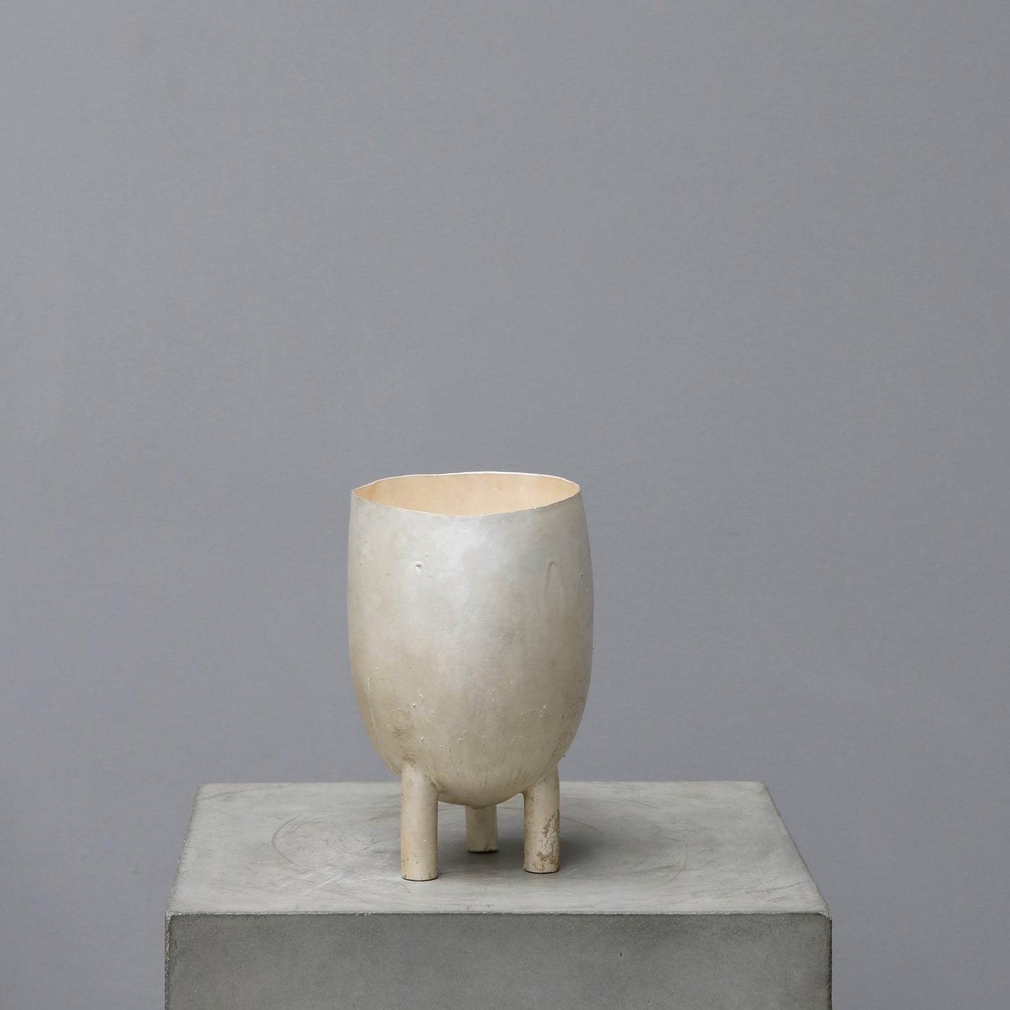 Fine silver vessel by the german artist Peter Bauhuis