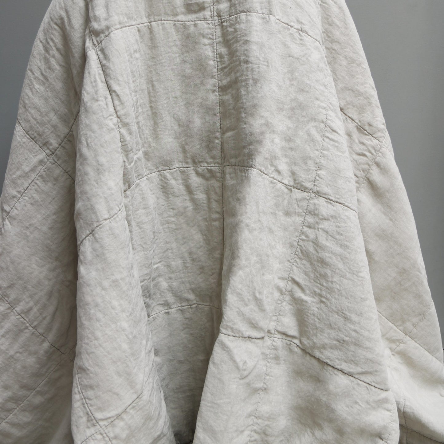 Quilted blanket high quality linen by Society Limonta at Studio Oliver Gustav. Bedroom interior design