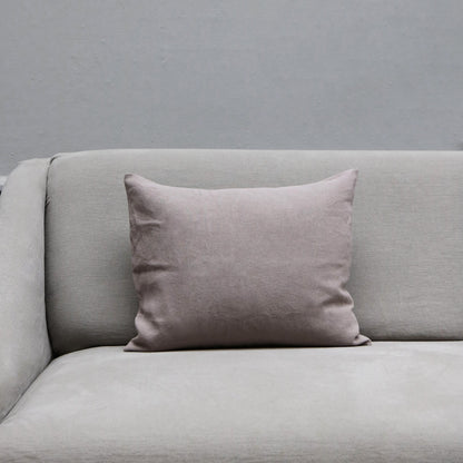 Cushion in heavy linen by the Italian bedding brand Society Limonta