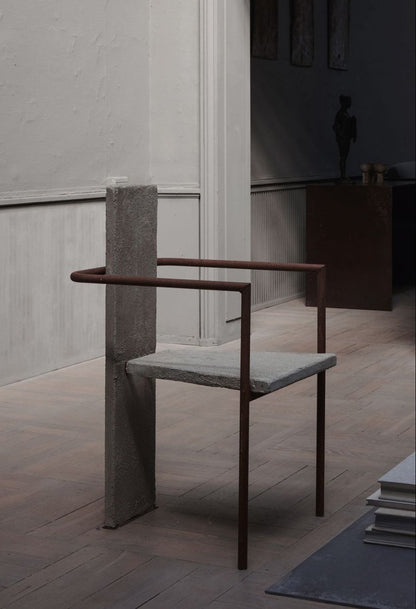 „BETONSTUHL“ VON JONAS BOHLIN 