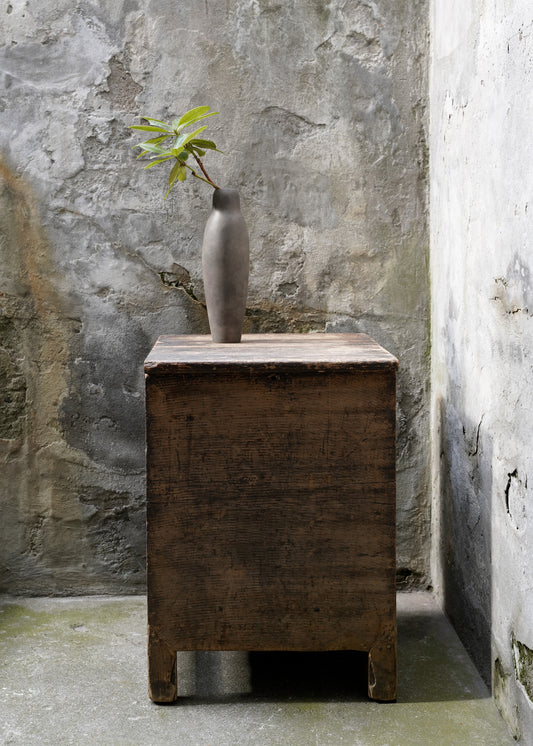 Antiker Asiatischer Koffer Nr. 17 