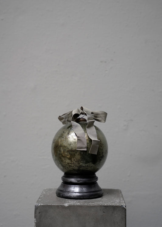 Enameled Bauble Green - Medium