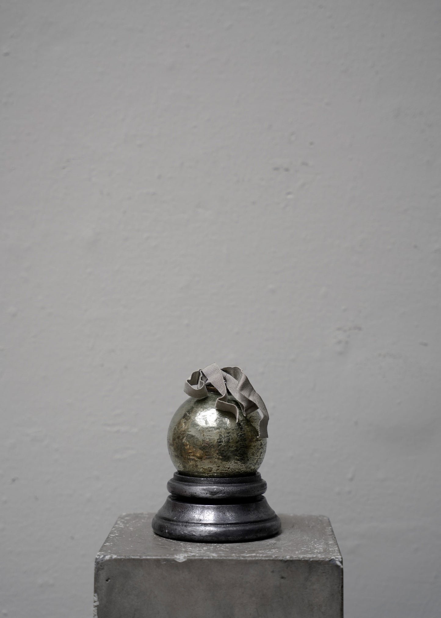 Enameled Bauble Green - Small