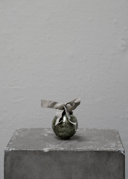 Enameled Bauble Green - X-Small