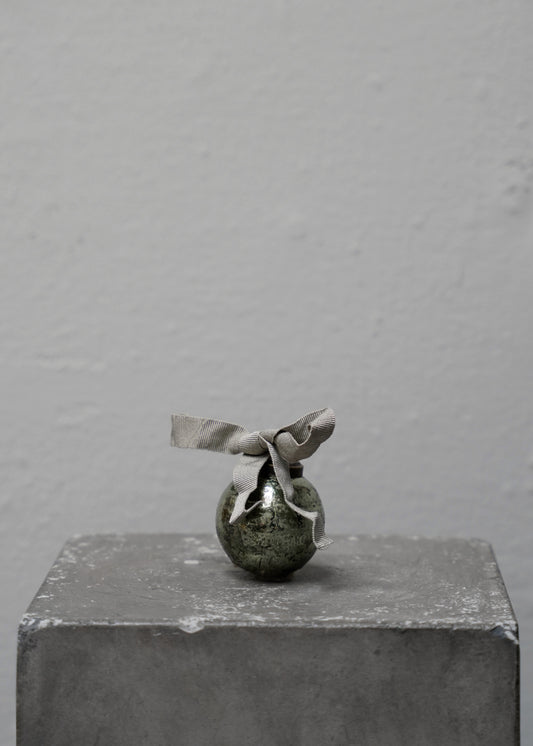 Enameled Bauble Green - X-Small