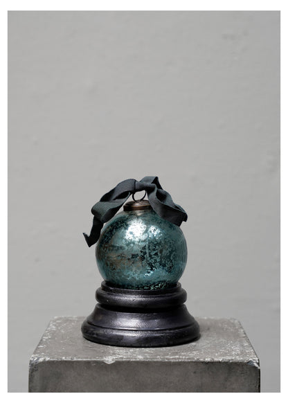 Bauble w. faceted leaves - Peacock