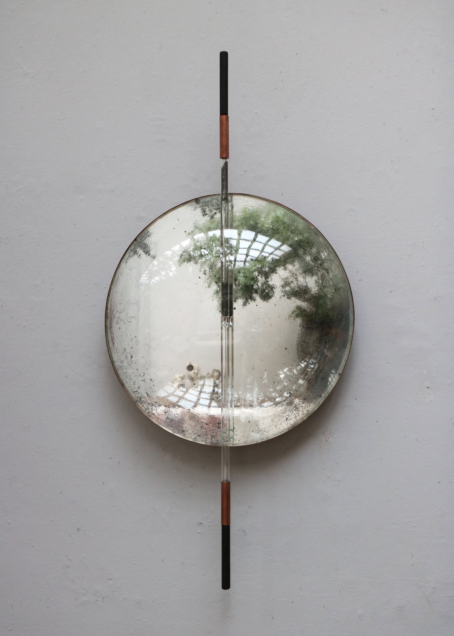 Embrace Melancholy – the Mirror/Hourglass by Nel Verbeke for Brut Collective