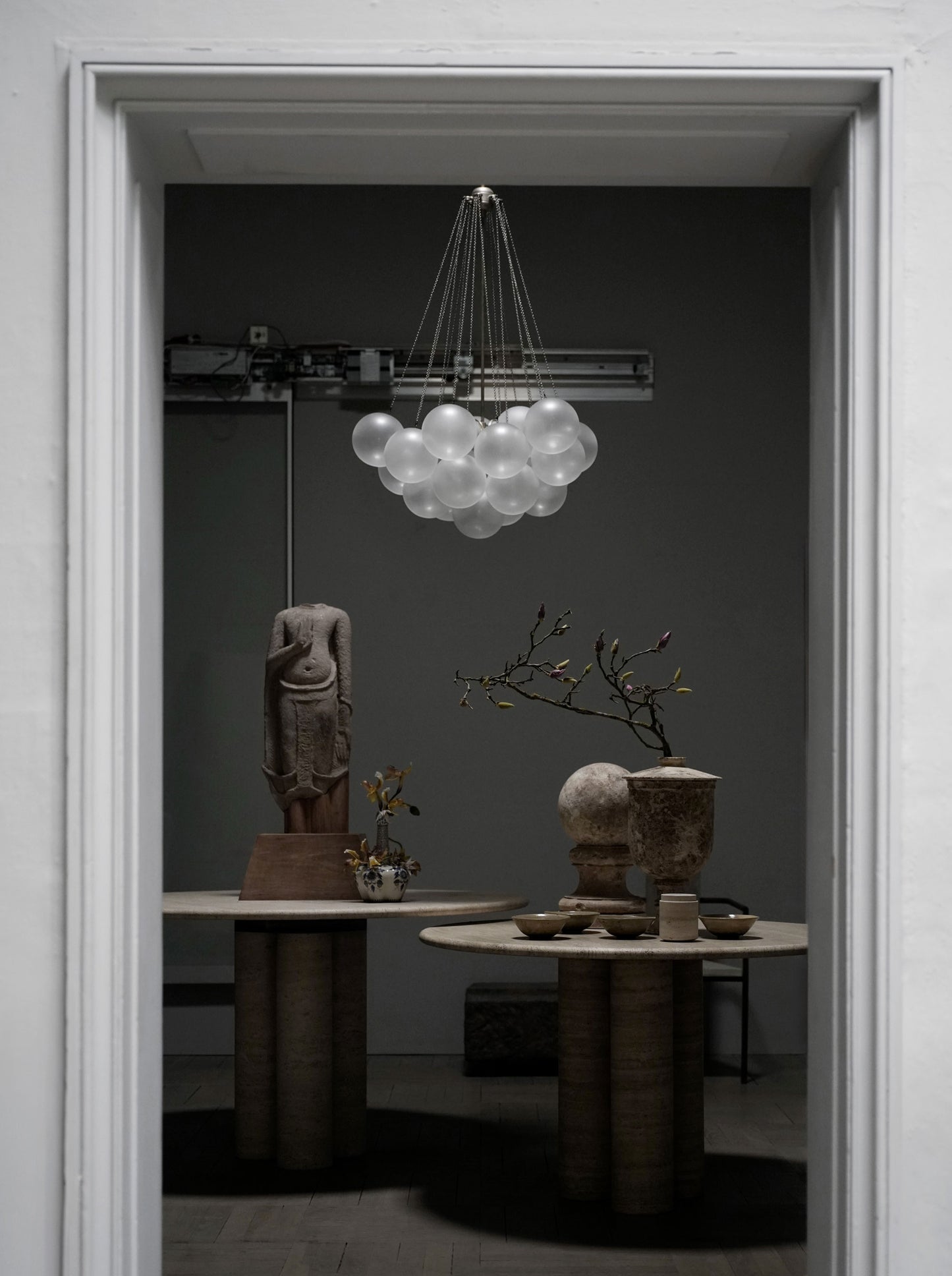 "CLOUD 19" BY APPARATUS