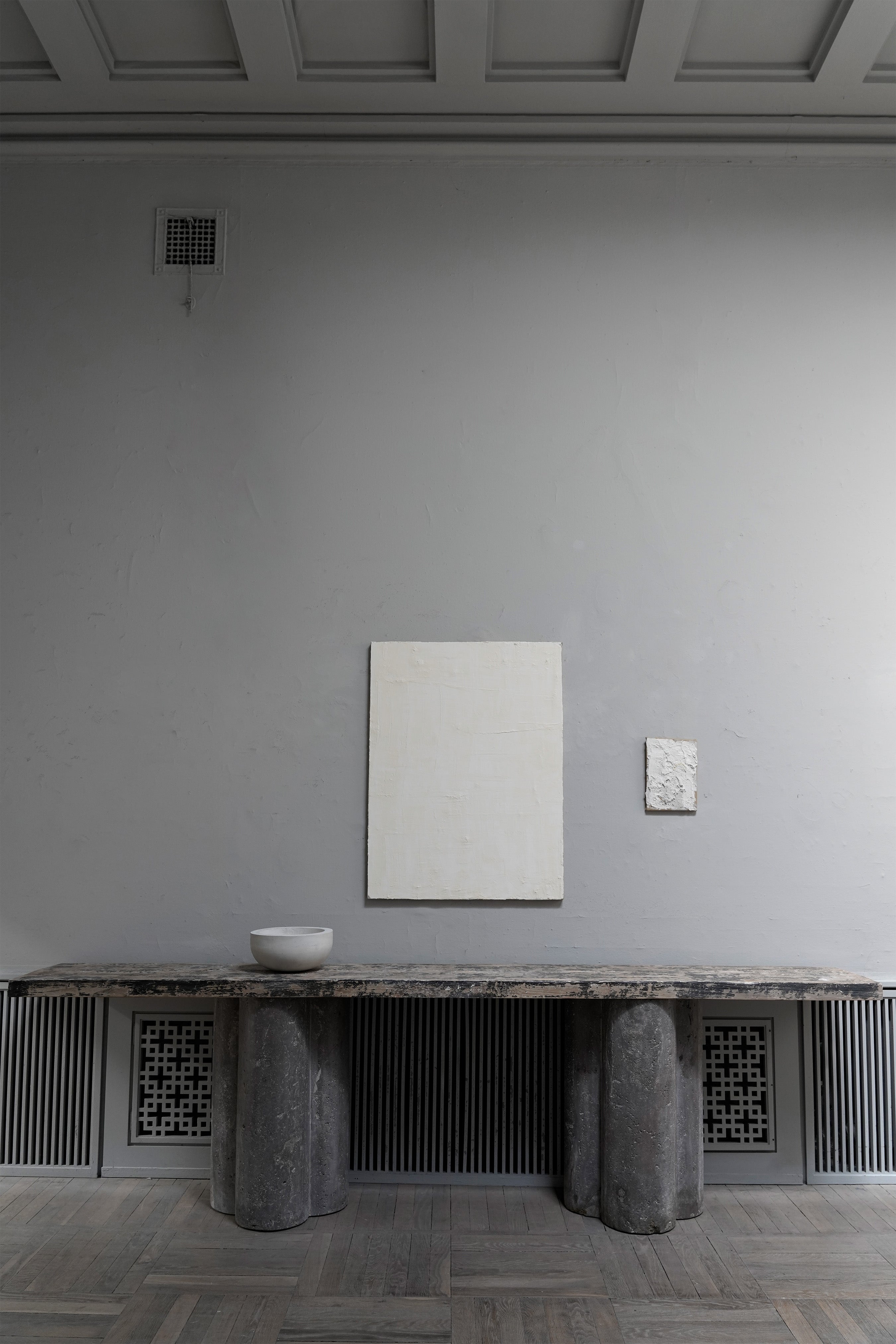 CONSOLE TABLE – Studio Oliver Gustav