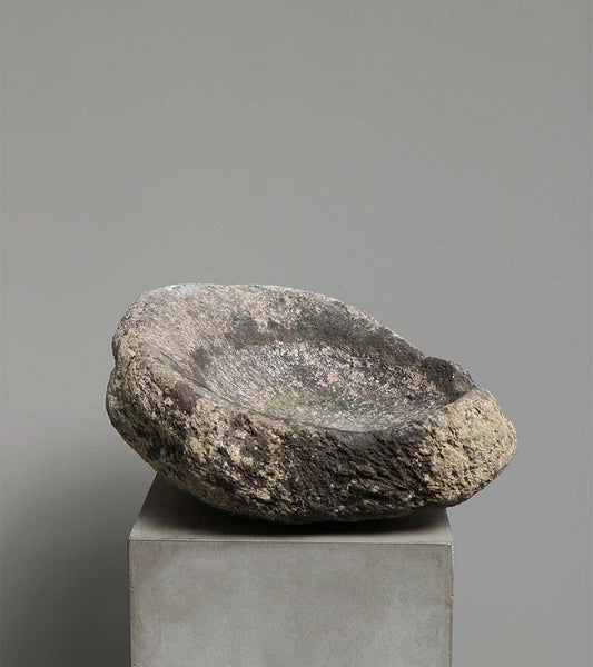 DANISH STONE POUNDER