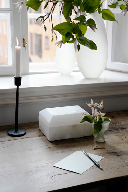 Chest in Alabaster