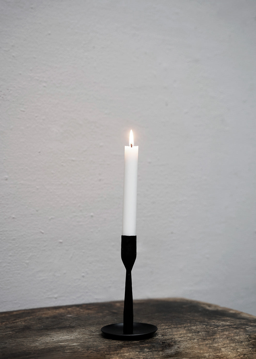 Iron candle holder with bowl base - Small