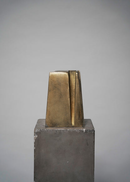 "SCALE MODEL #9" BY JAN JANSSEN