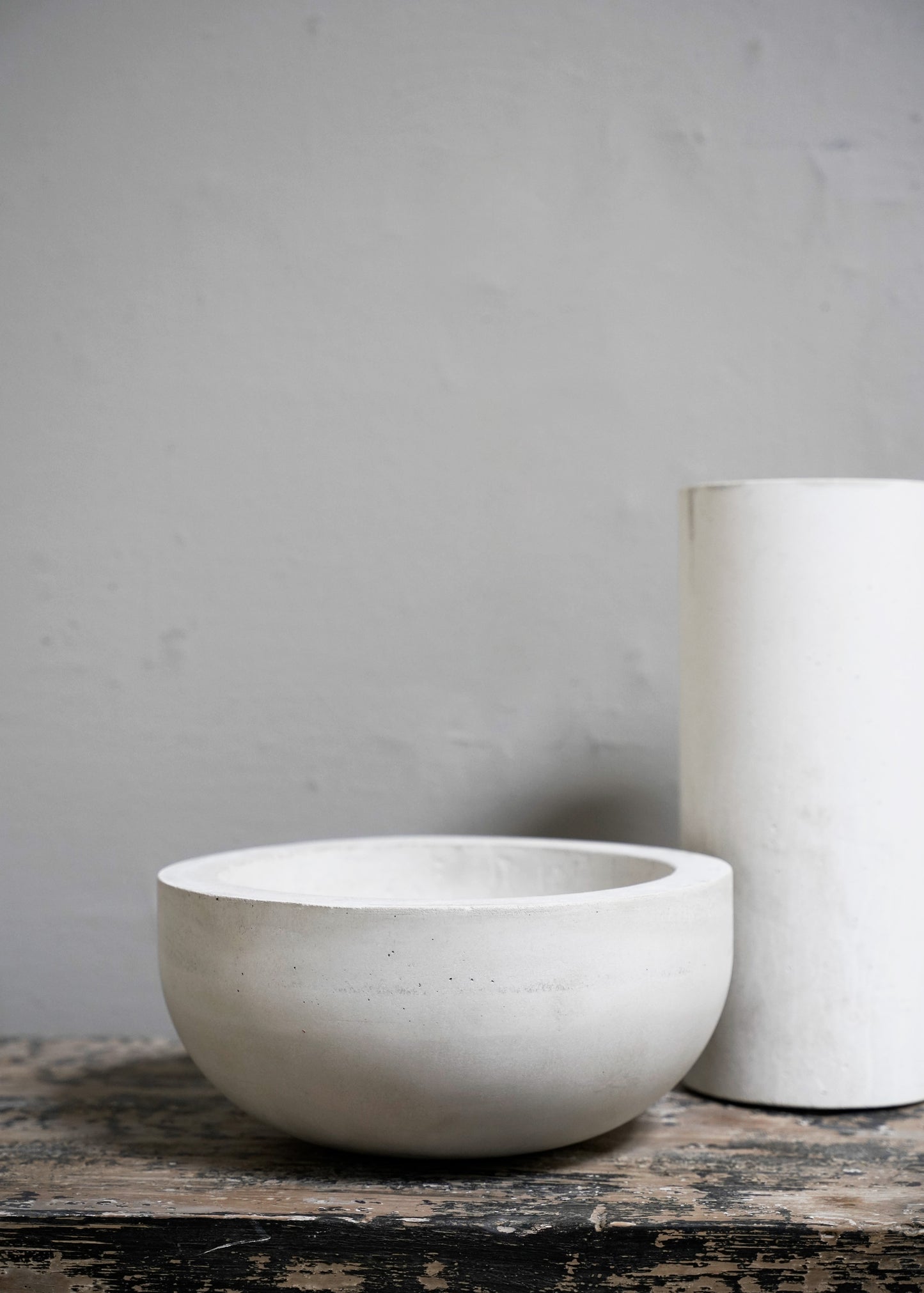 MA Concrete Bowl by Michaël Verheyden