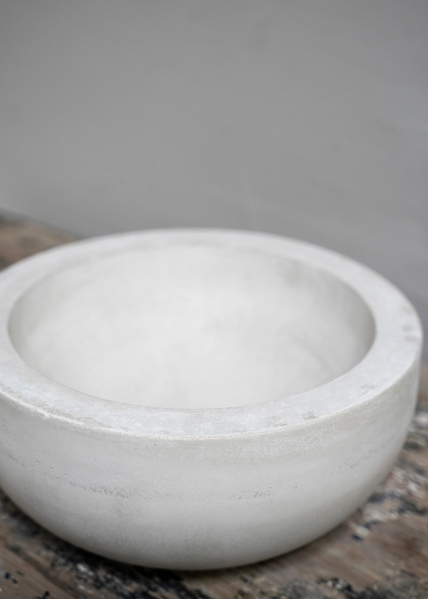 MA Concrete Bowl by Michaël Verheyden