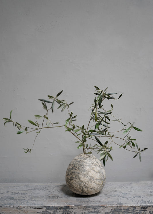 "KANDO VASE" BY MICHAËL VERHEYDEN
