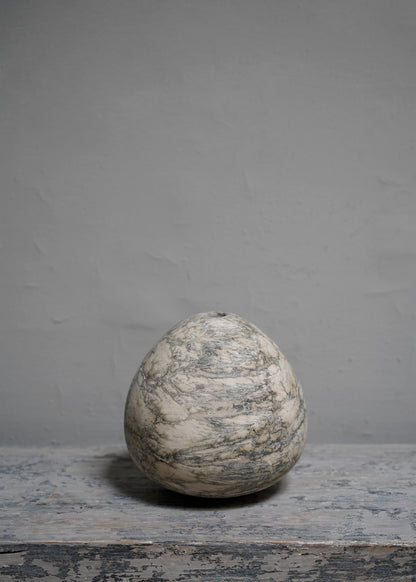 "KANDO VASE" BY MICHAËL VERHEYDEN