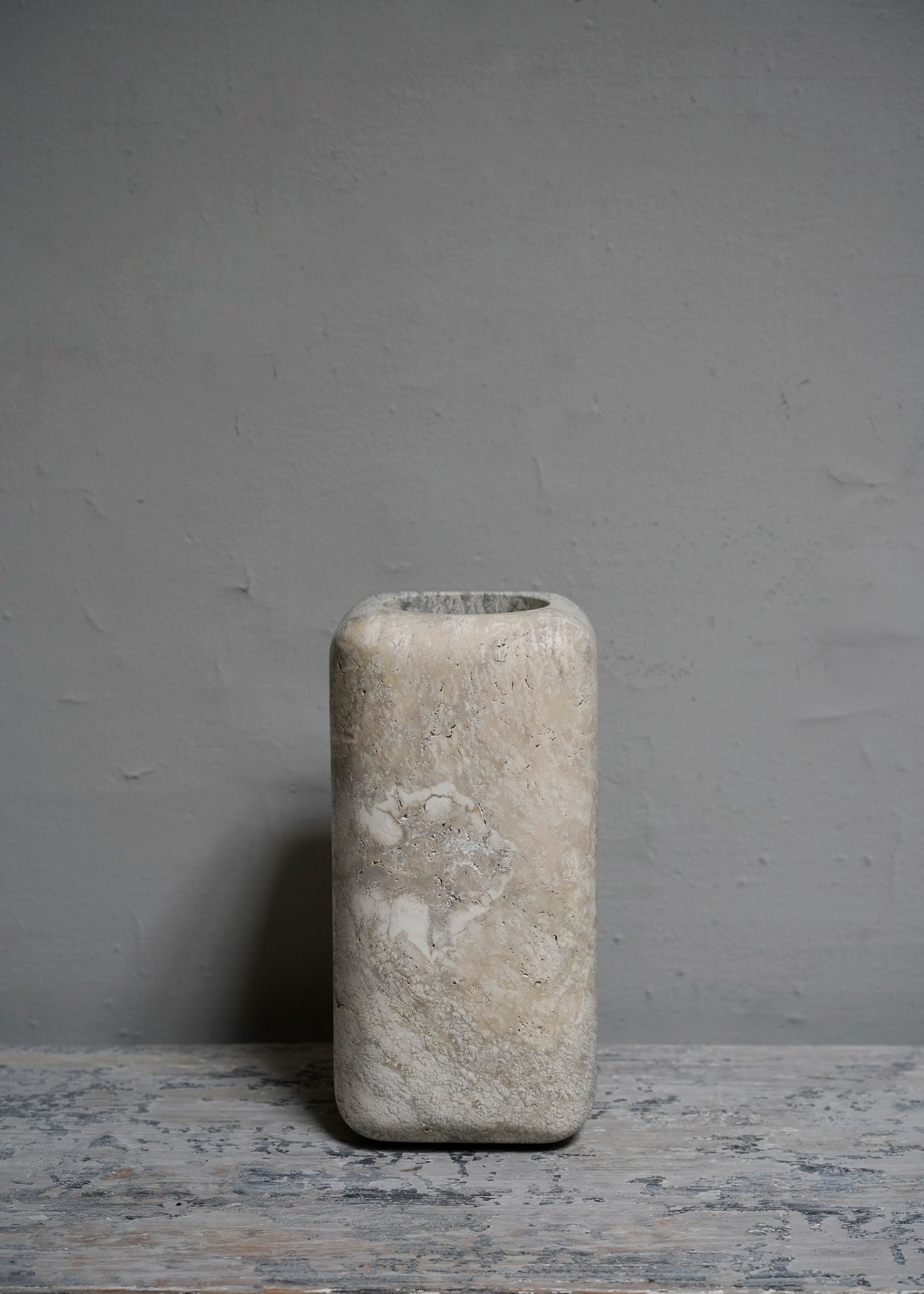 "TONDO VASE L" by Michaël Verheyden