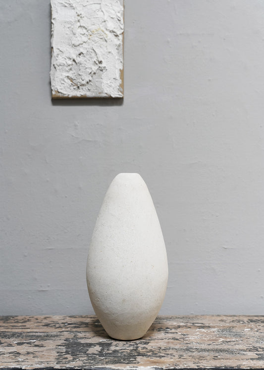 "MANDORLA SOLIFLEUR in PIETRA DI VICENZA" by Michaël Verheyden