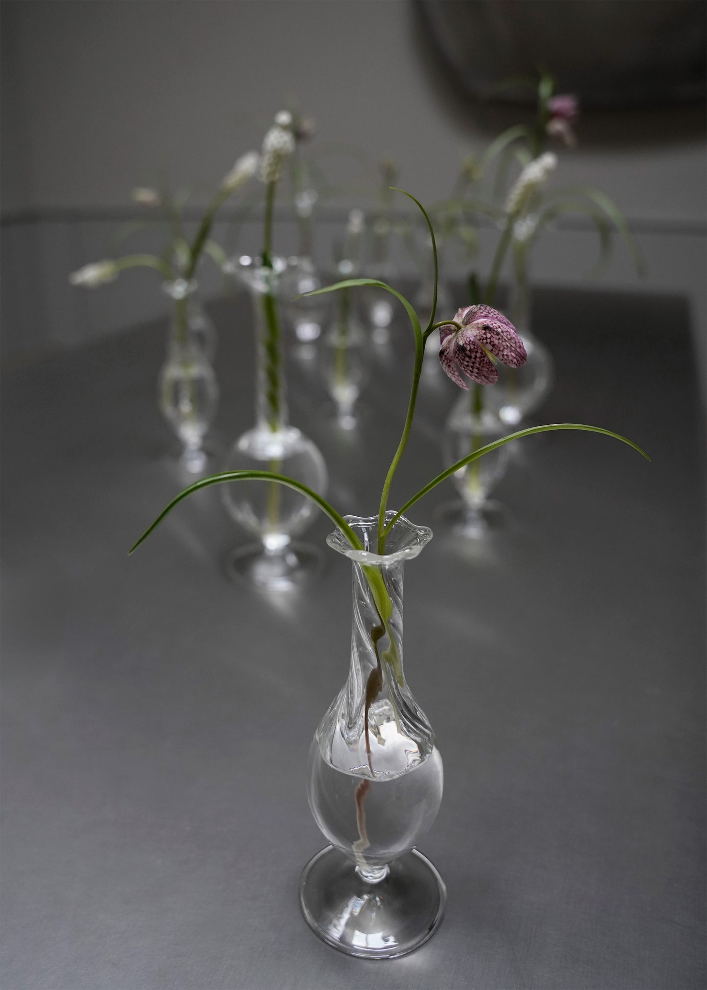 Twisted glass vases - Small/Large