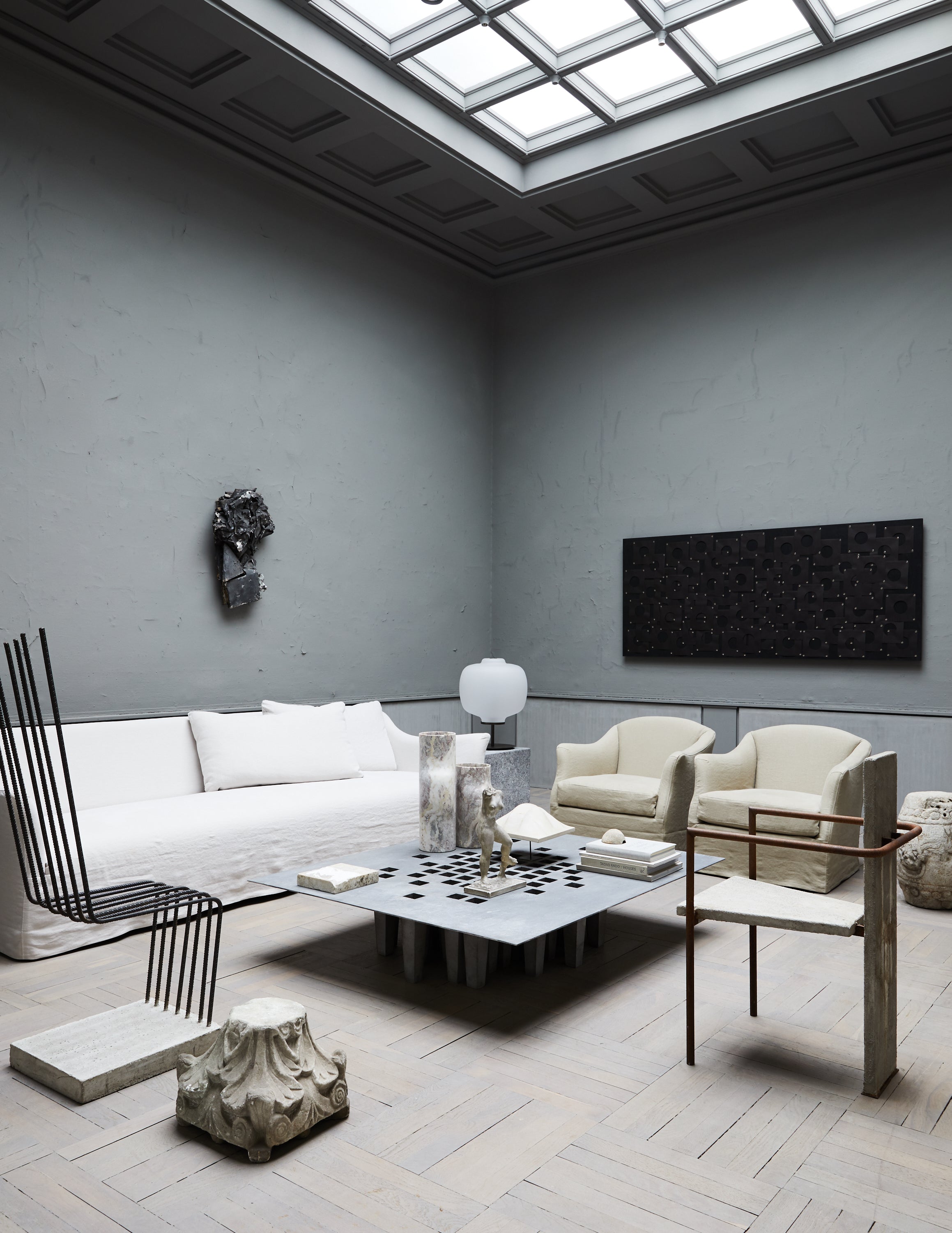 saru　椅子 SOLID WIRE CHAIR