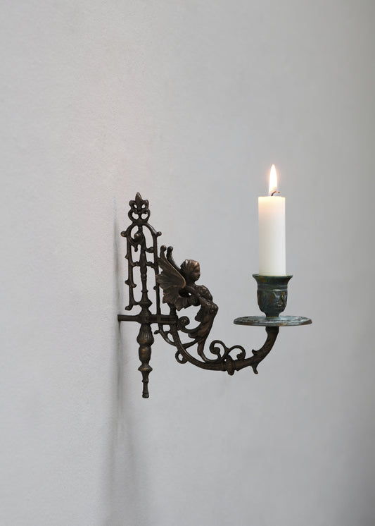 "Mumme" Ornamental Wall Candle Holder