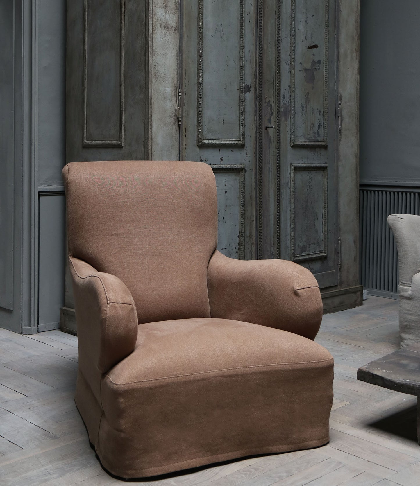 KING ARMCHAIR BY OLIVER GUSTAV