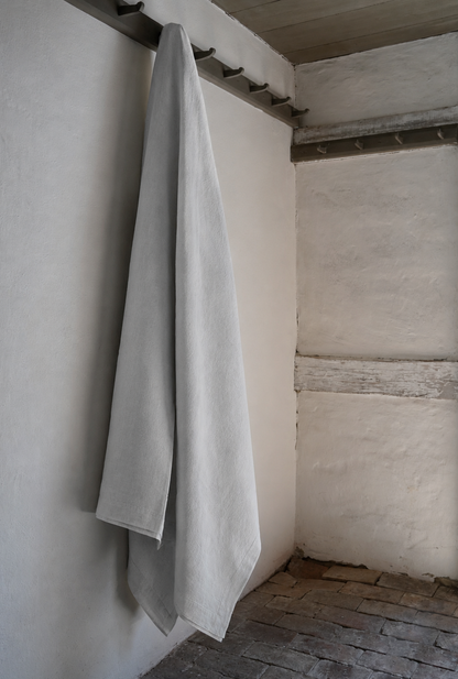 Linen Bedspread - Perla