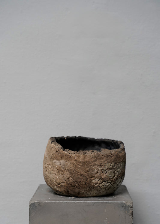 "RR Raku Medium #9" by Rasmus Rosengaard