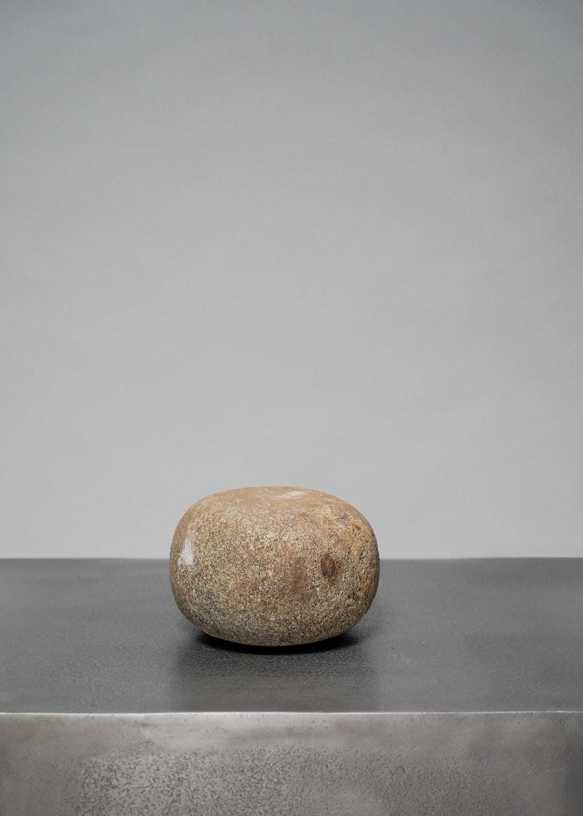 Round Stone pounder